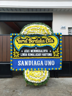 Papan Bunga Duka di Melai